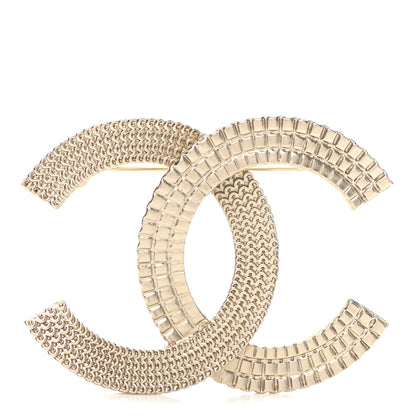 Chanel Metal Chain Quilted CC Brooch Gold 1 of 5