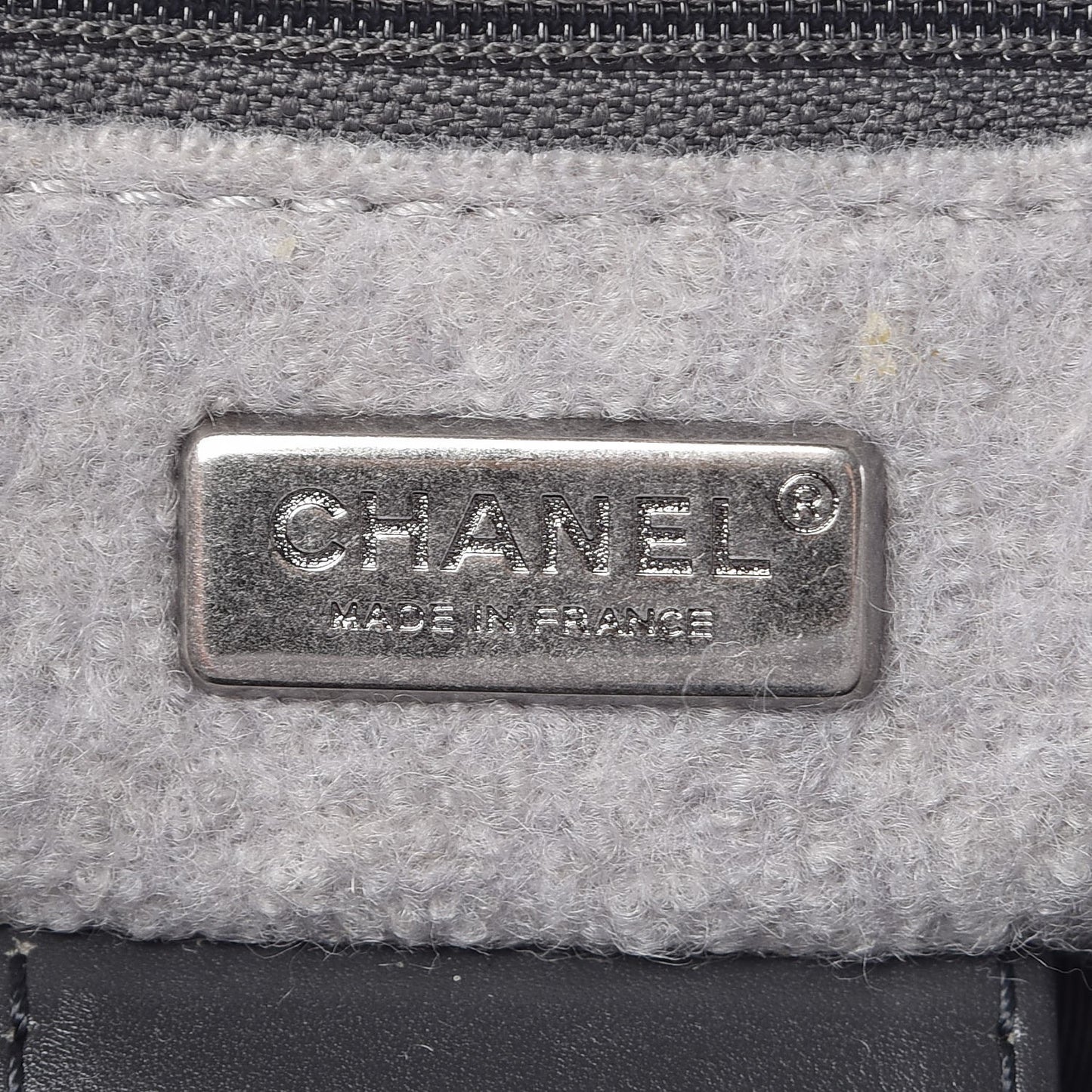 Felt Embroidered Small Crest Austrian Satchel Light Grey