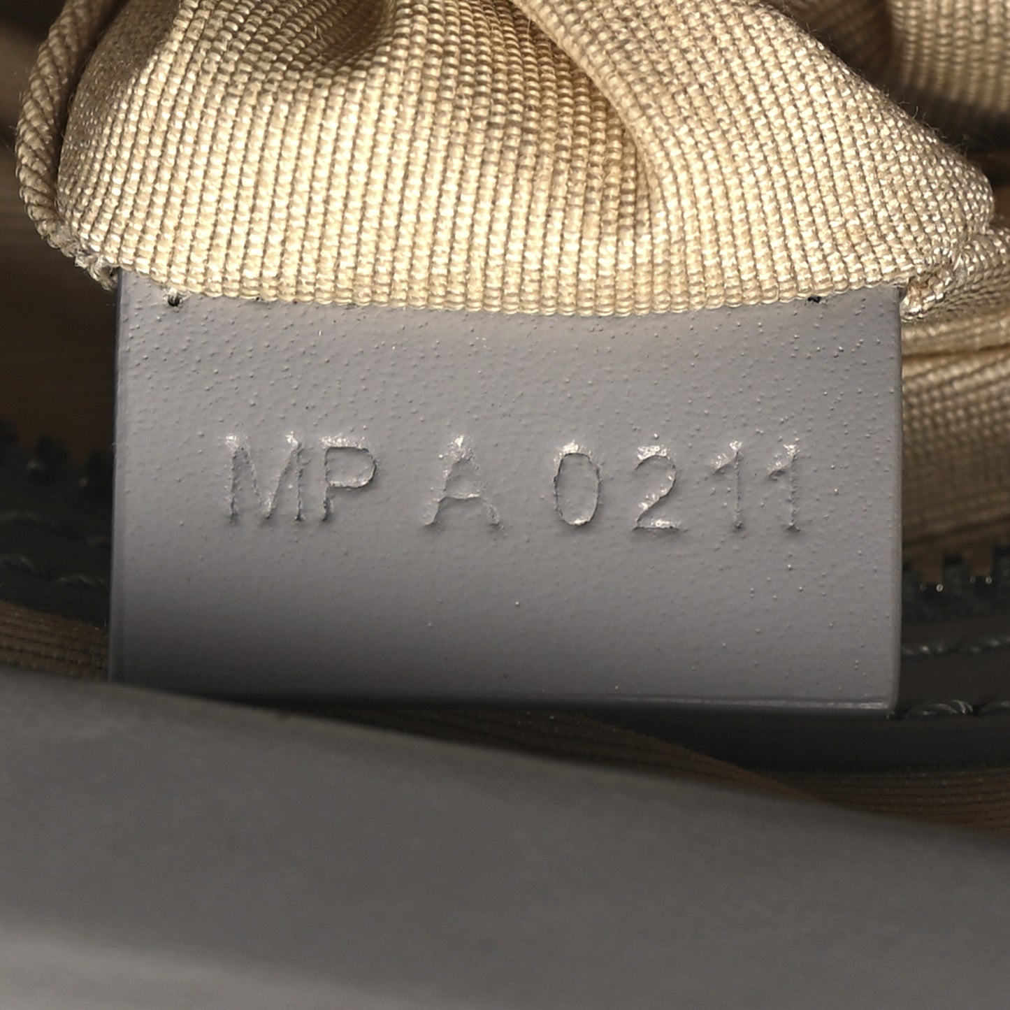 Box Calfskin Mini Lock Antigona Shoulder Bag Cloud Grey