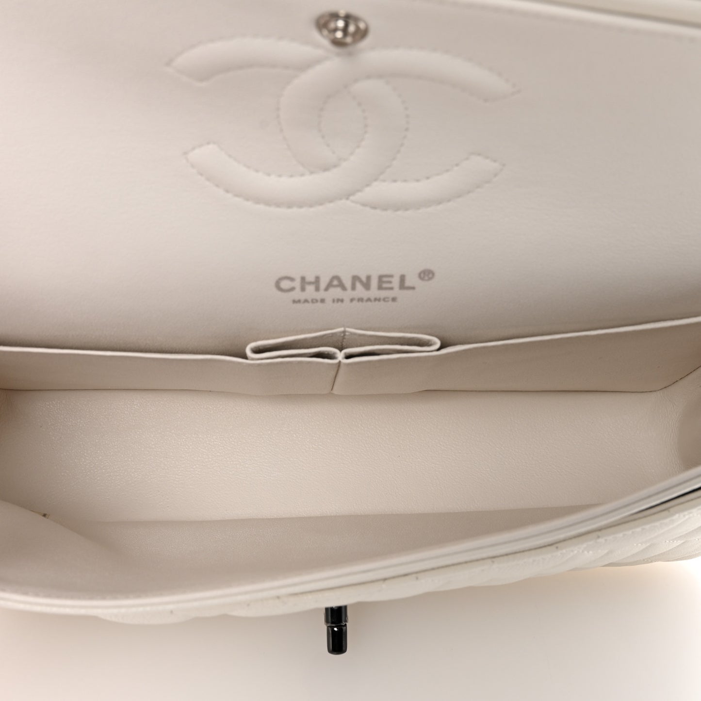 Crumpled Calfskin Quilted Medium Double Flap White