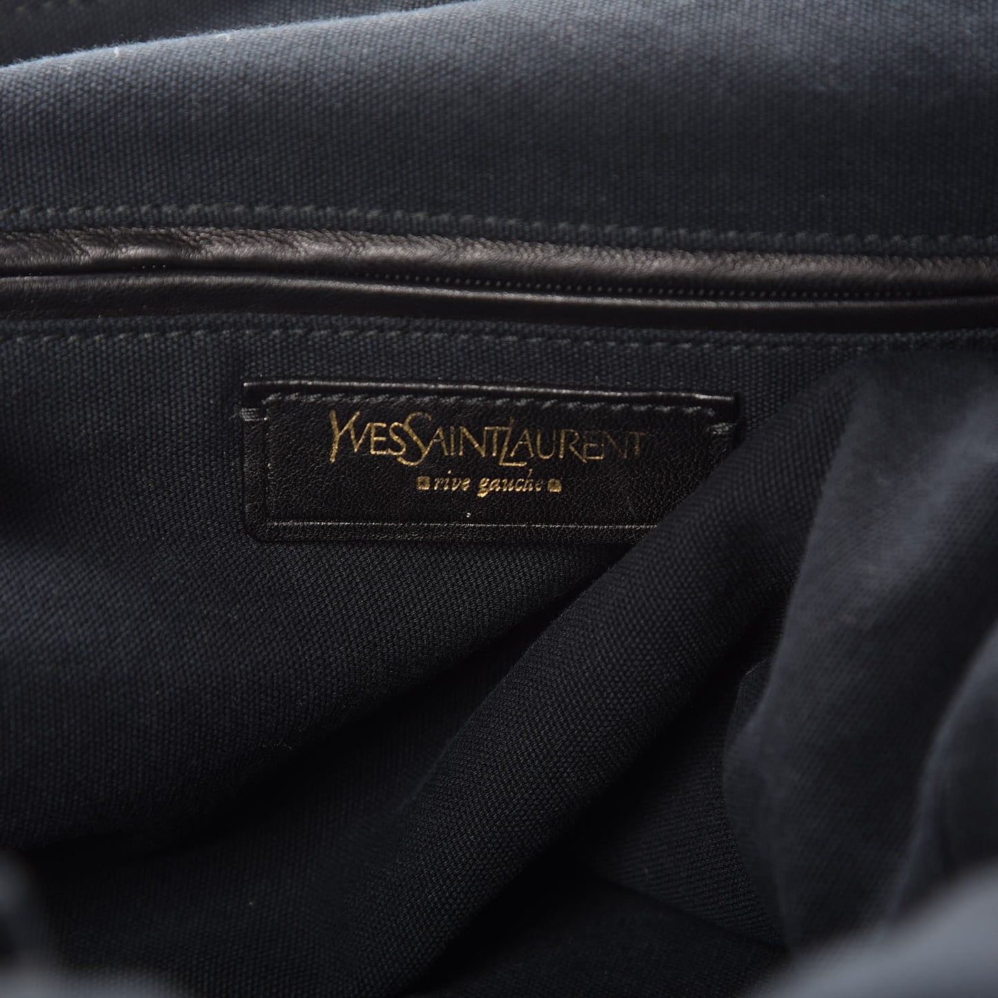 Patent Medium Majorelle Blue
