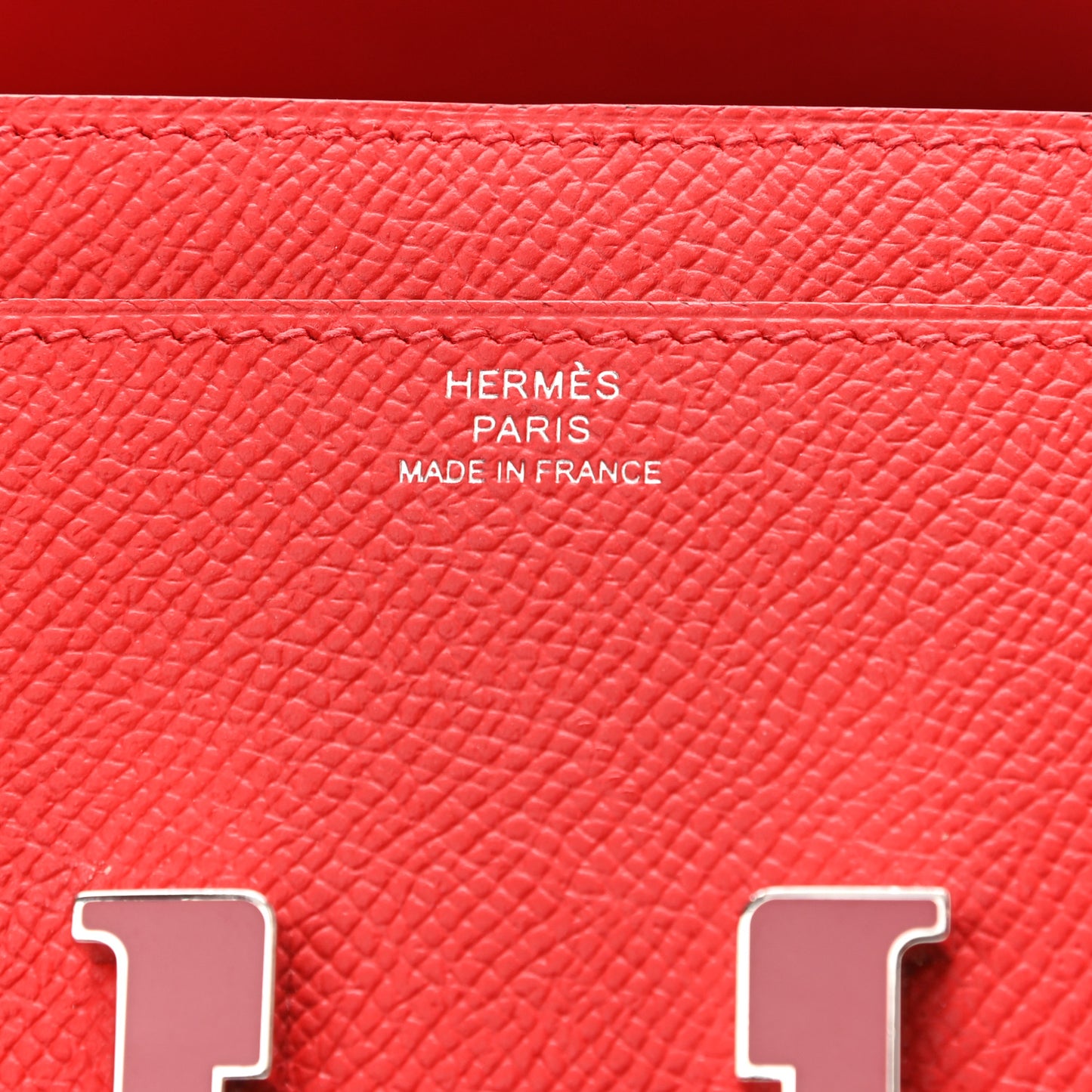 Epsom Enamel Constance Wallet To Go Rouge De Coeur Rubis