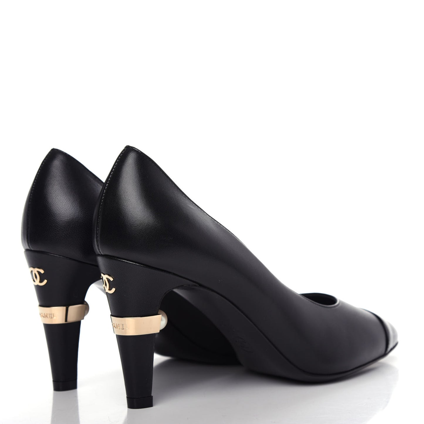 Lambskin Patent Cap Toe Pearl Pumps 37 Black