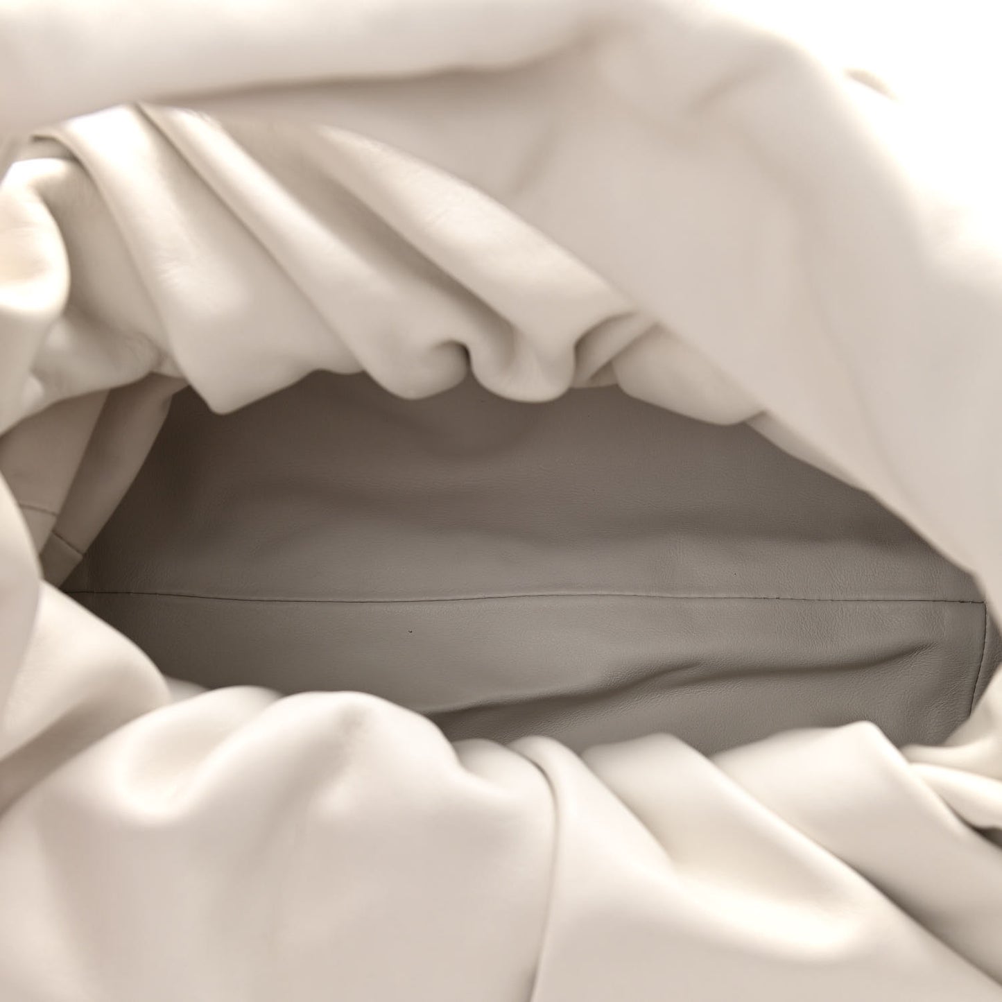 Smooth Butter Calfskin Small The Shoulder Pouch Plaster