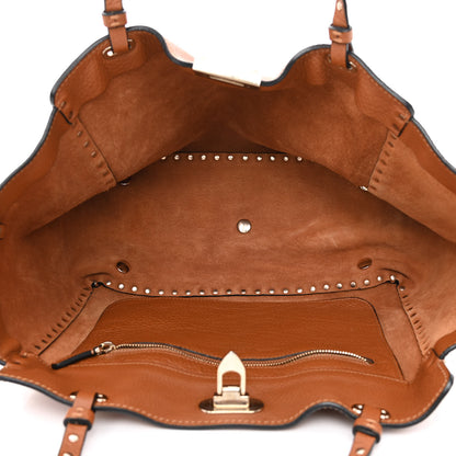 Valentino Garavani Pebbled Calfskin Medium Rockstud Tote Light Cuir 5 of 18