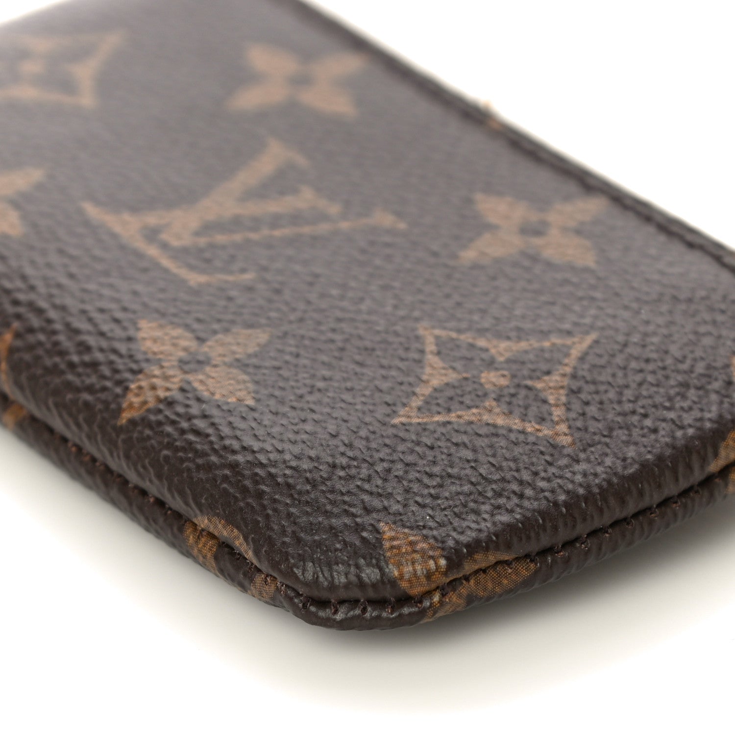 Louis Vuitton Monogram Key Pouch 9 of 10
