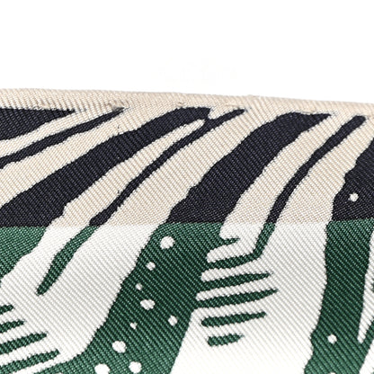 Hermes Silk Cavalier En Formes Scarf 90 Creme Vert Jaune Vif 29 of 30