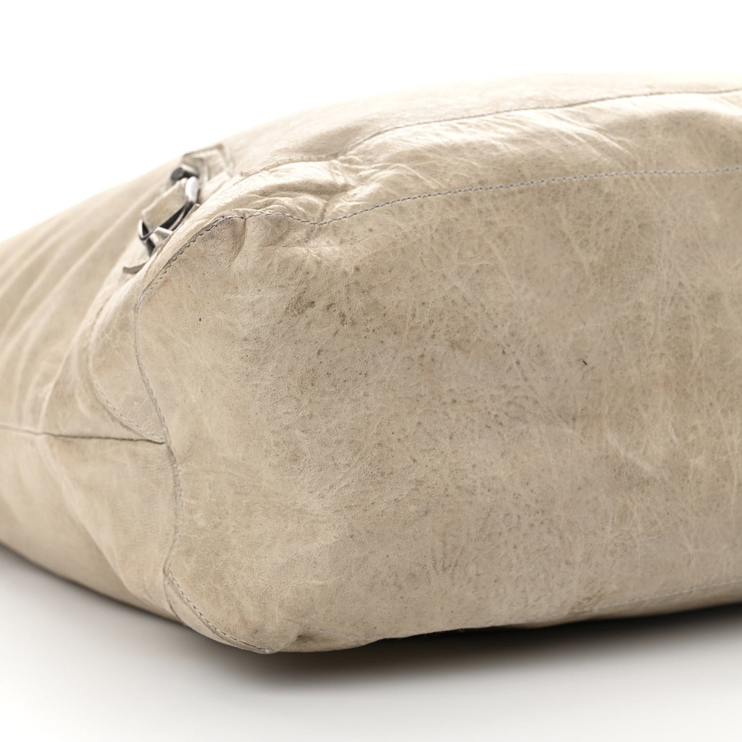 Agneau Classic Hardware Day Hobo Latte Beige