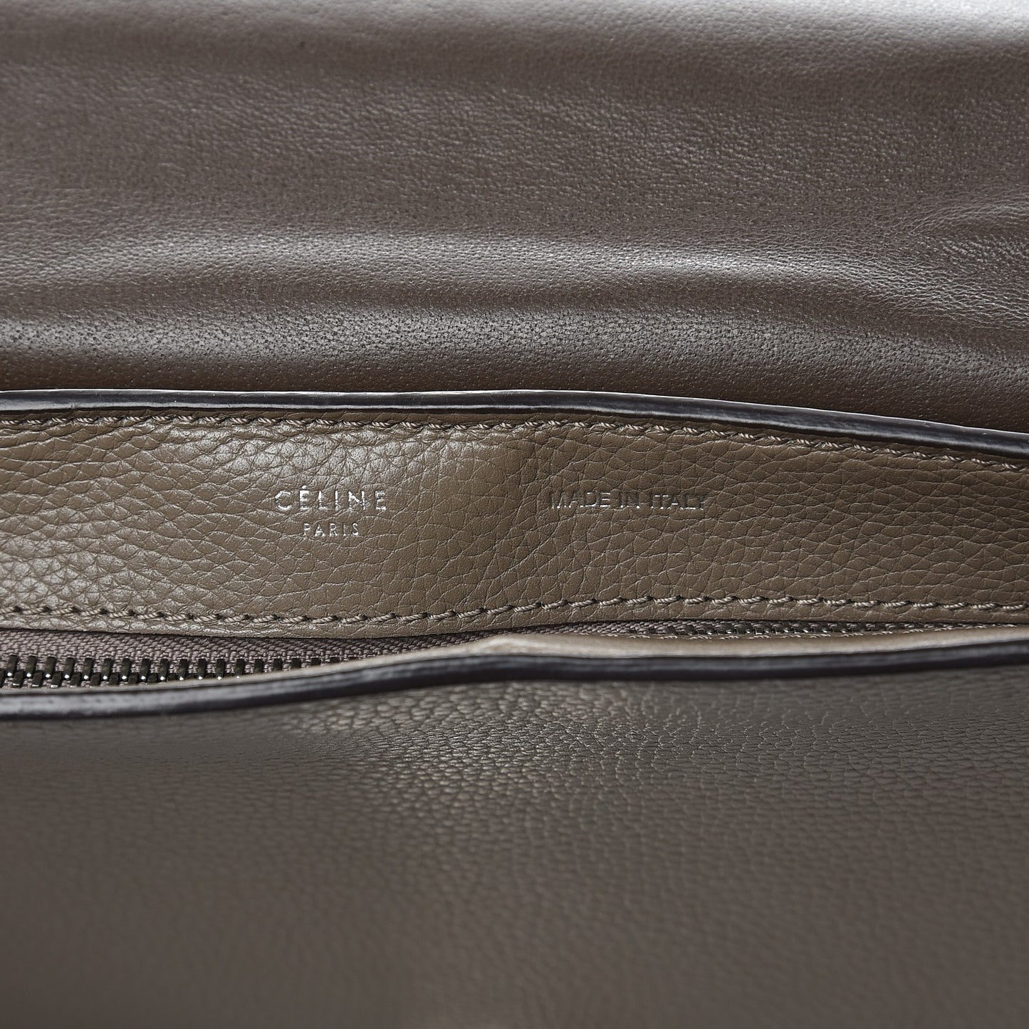 Drummed Calfskin Suede Medium Trapeze Souris