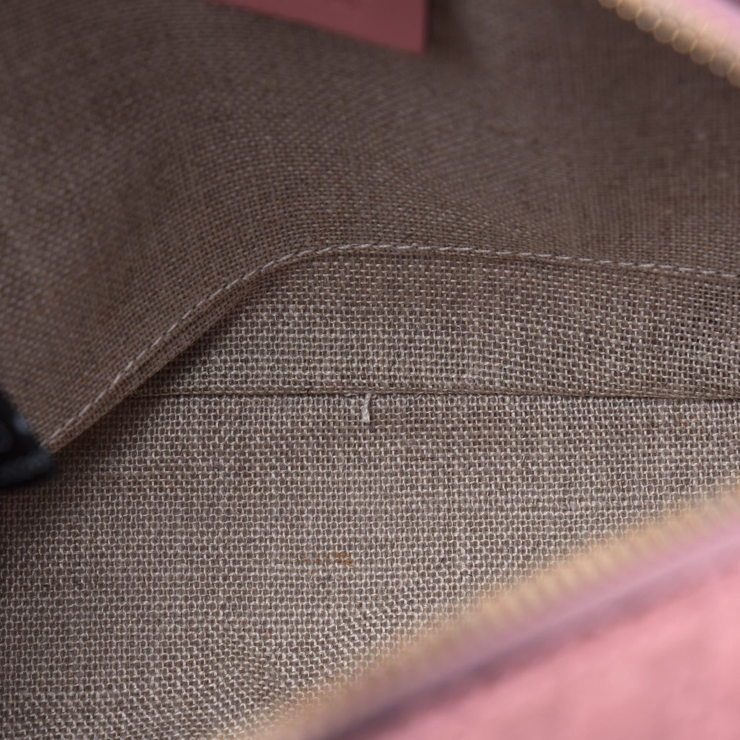 Soft Microguccissima Mini Bree Messenger Bag Soft Pink