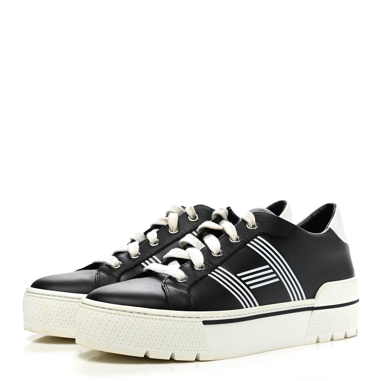 Calfskin Womens Dare Sneakers 38 Black White