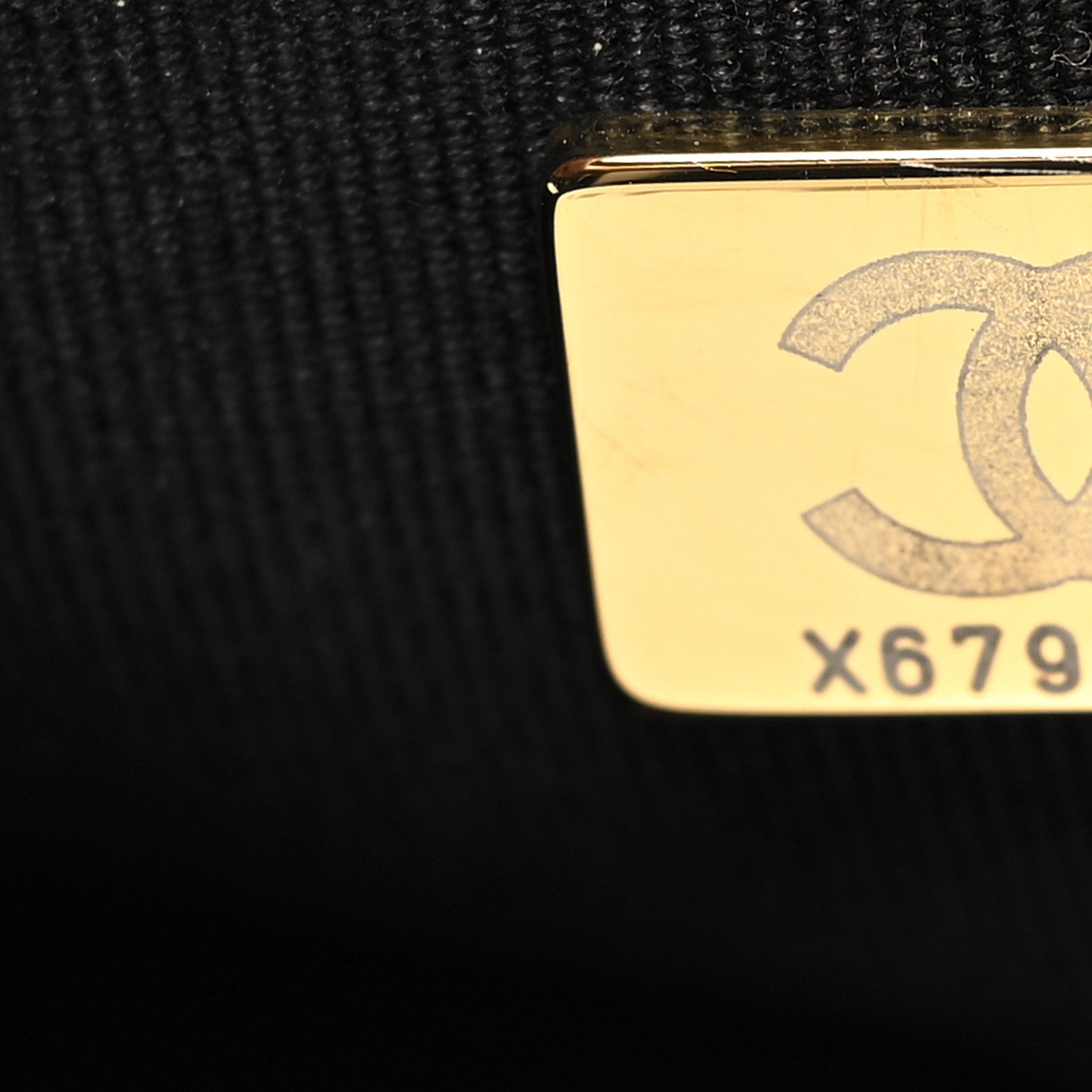 Chanel Shiny Crumpled Calfskin Quilted Medium Chanel 19 Flap Black 7 of 11