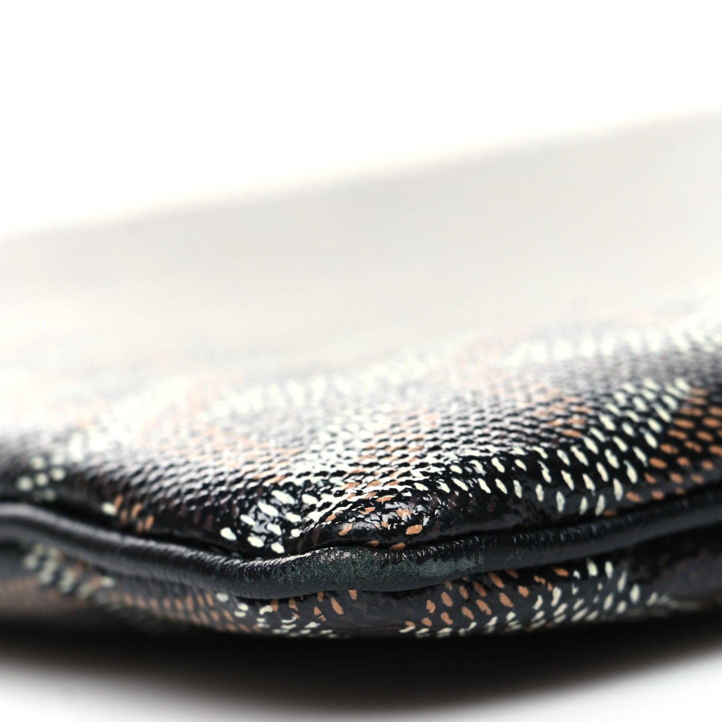 Goyardine Senat Pochette MM Black