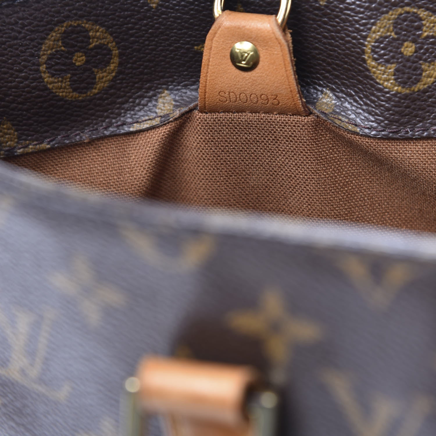 Louis Vuitton Monogram Vavin GM 14 of 15