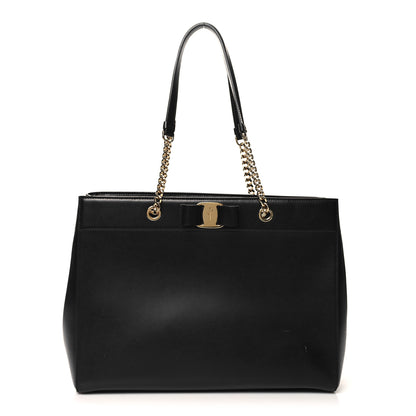 Salvatore Ferragamo Hammered Calfskin Vara Bow Chain Black Black 1 of 11