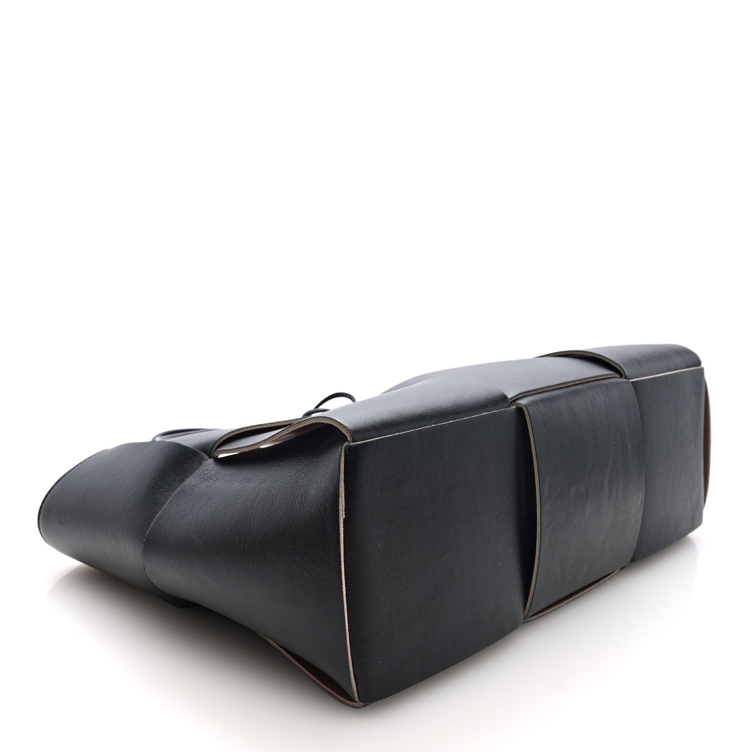 Bottega Veneta Nappa Maxi Intrecciato Medium Arco Tote Black Tan 4 of 10