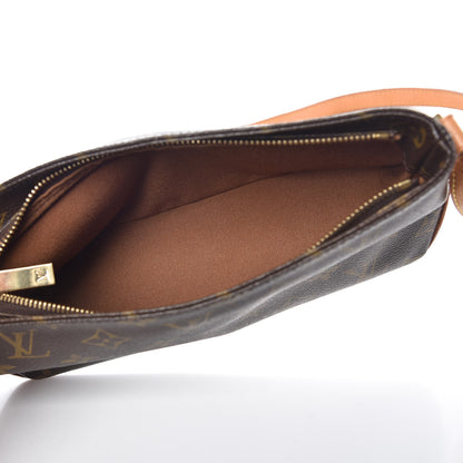 Louis Vuitton Monogram Trotteur 7 of 9