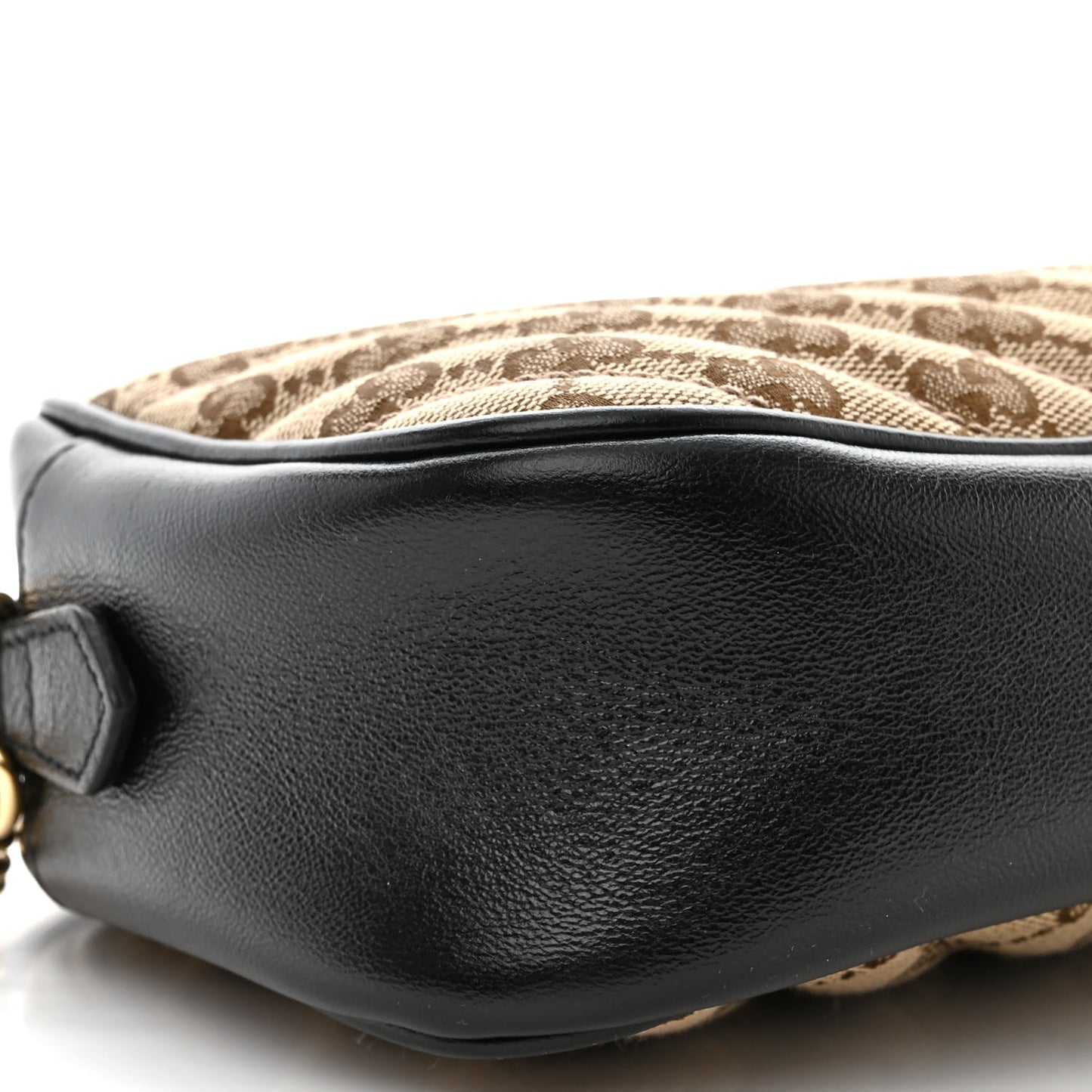 Monogram Matelasse Diagonal Small GG Marmont Chain Shoulder Bag Beige Black