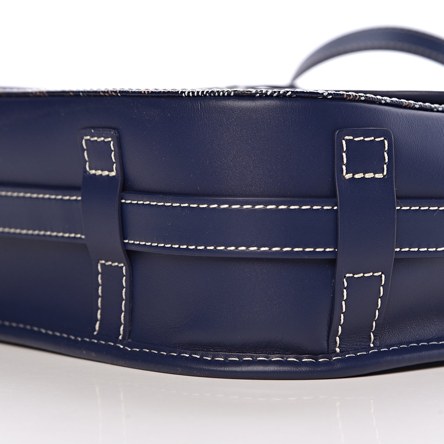 Goyardine Belvedere II MM Messenger Bag Navy