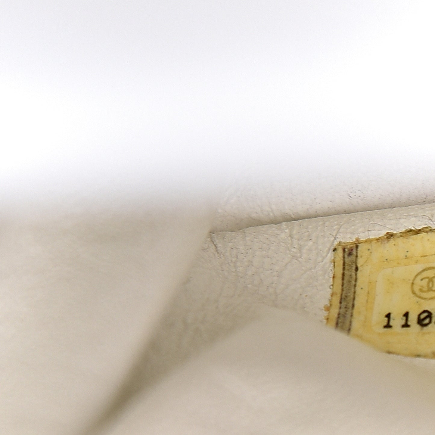 Distressed Patent Quilted 2.55 Reissue Flap 227 White