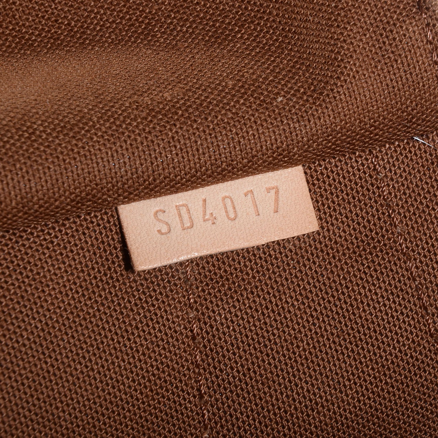 Louis Vuitton Monogram Montorgueil GM 6 of 6