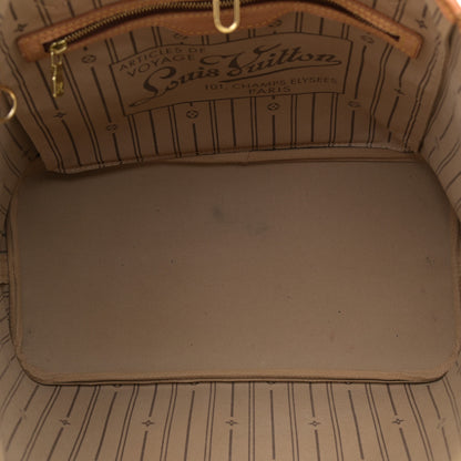Louis Vuitton Monogram Neverfull MM 7 of 18