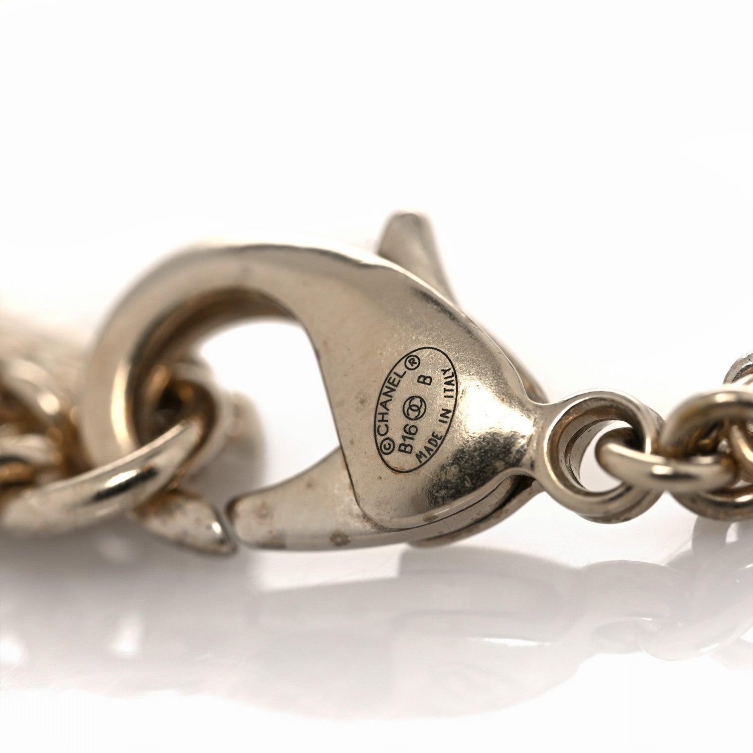 Chanel Metal CC Chain Necklace Gold Pearly White 5 of 5