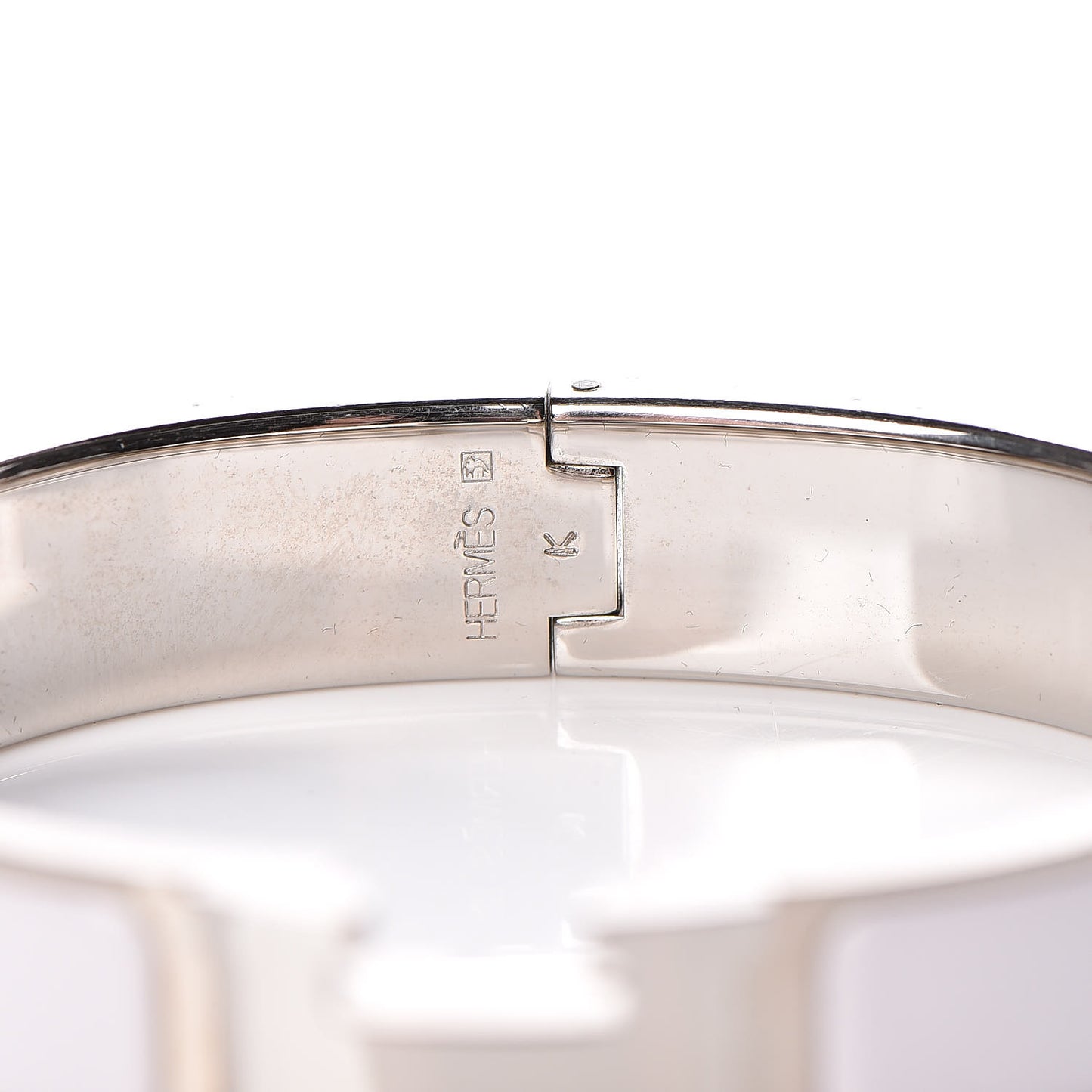Enamel Narrow Clic Clac H Bracelet PM White