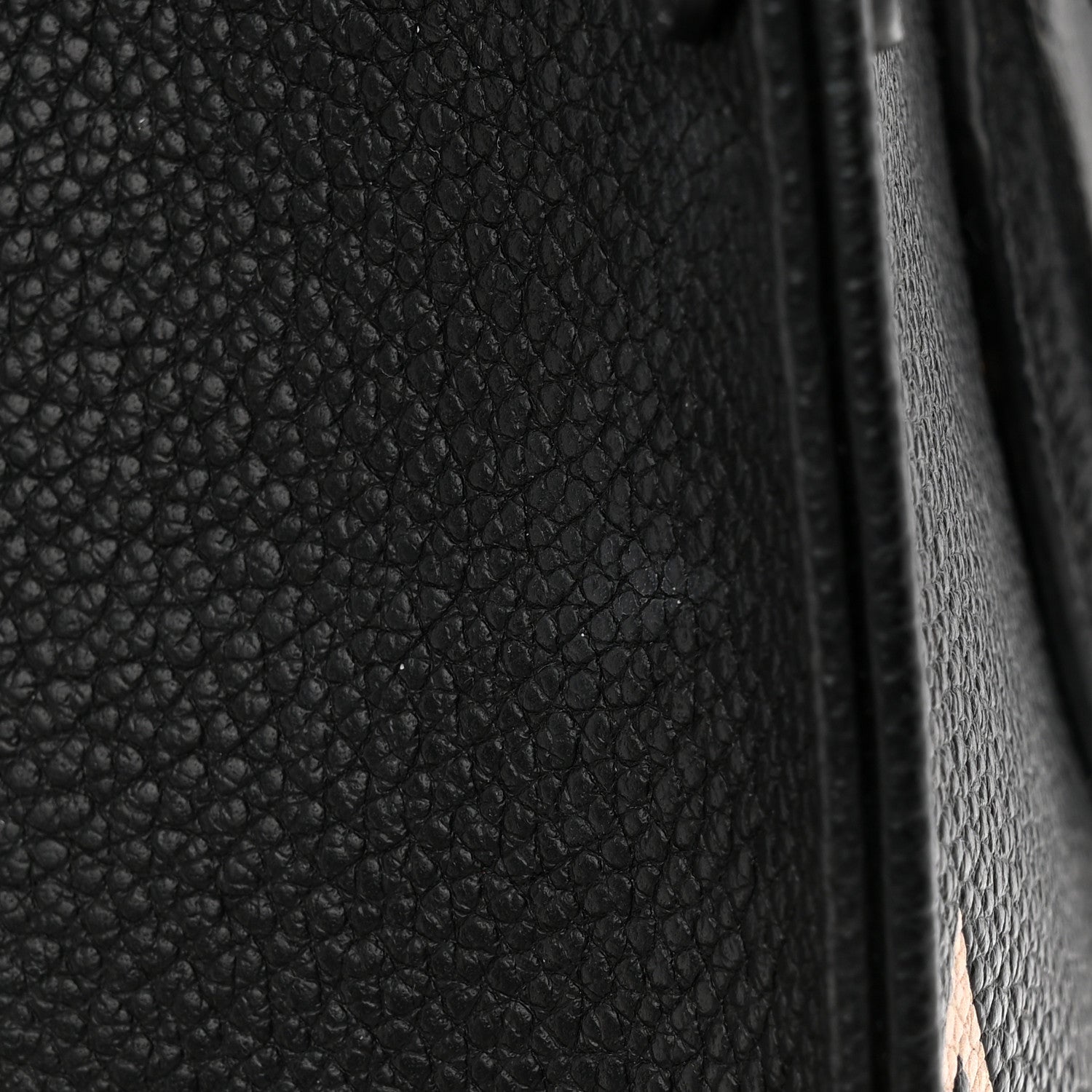 Louis Vuitton Empreinte Monogram Giant Onthego PM Black Beige 12 of 12