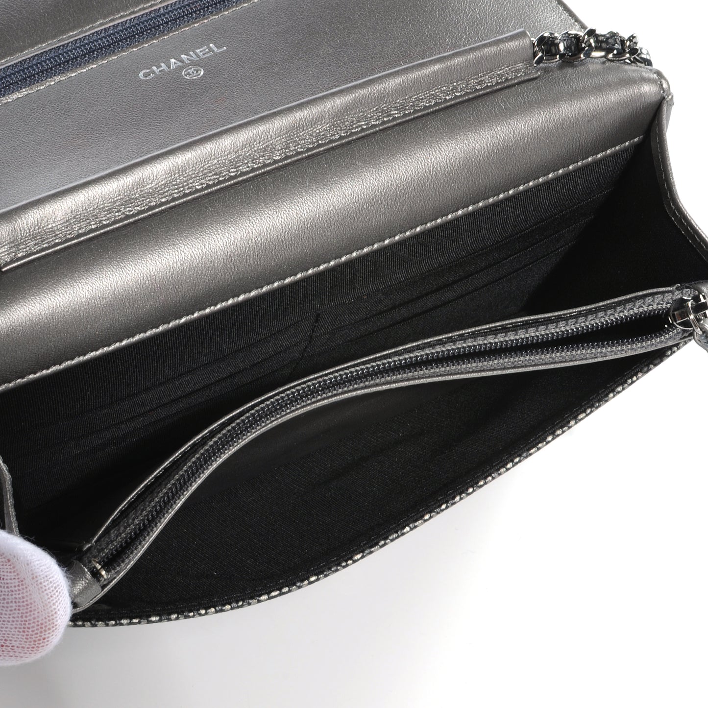 Caviar Wallet on Chain WOC Metallic