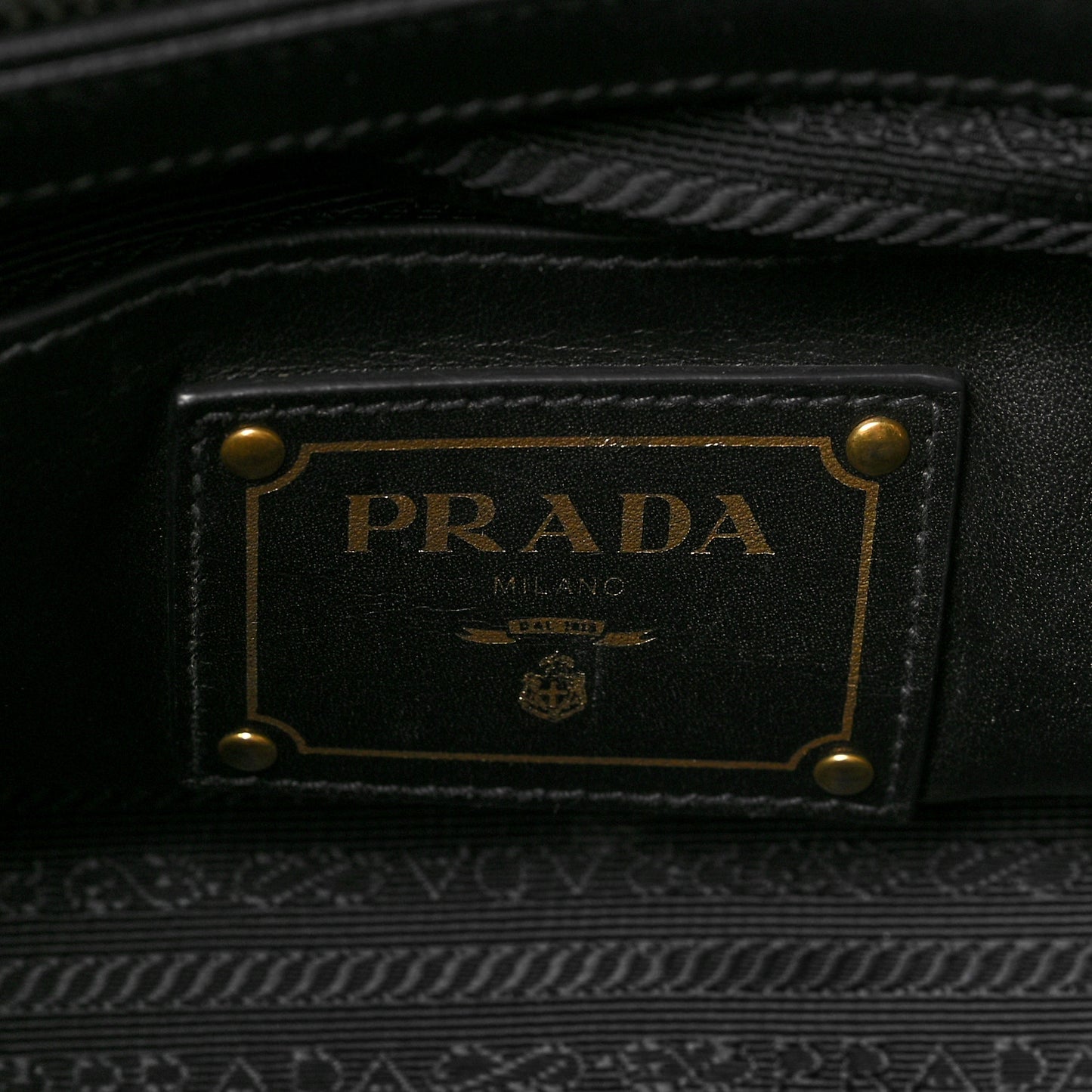 City Calf Front Pocket Tote Black