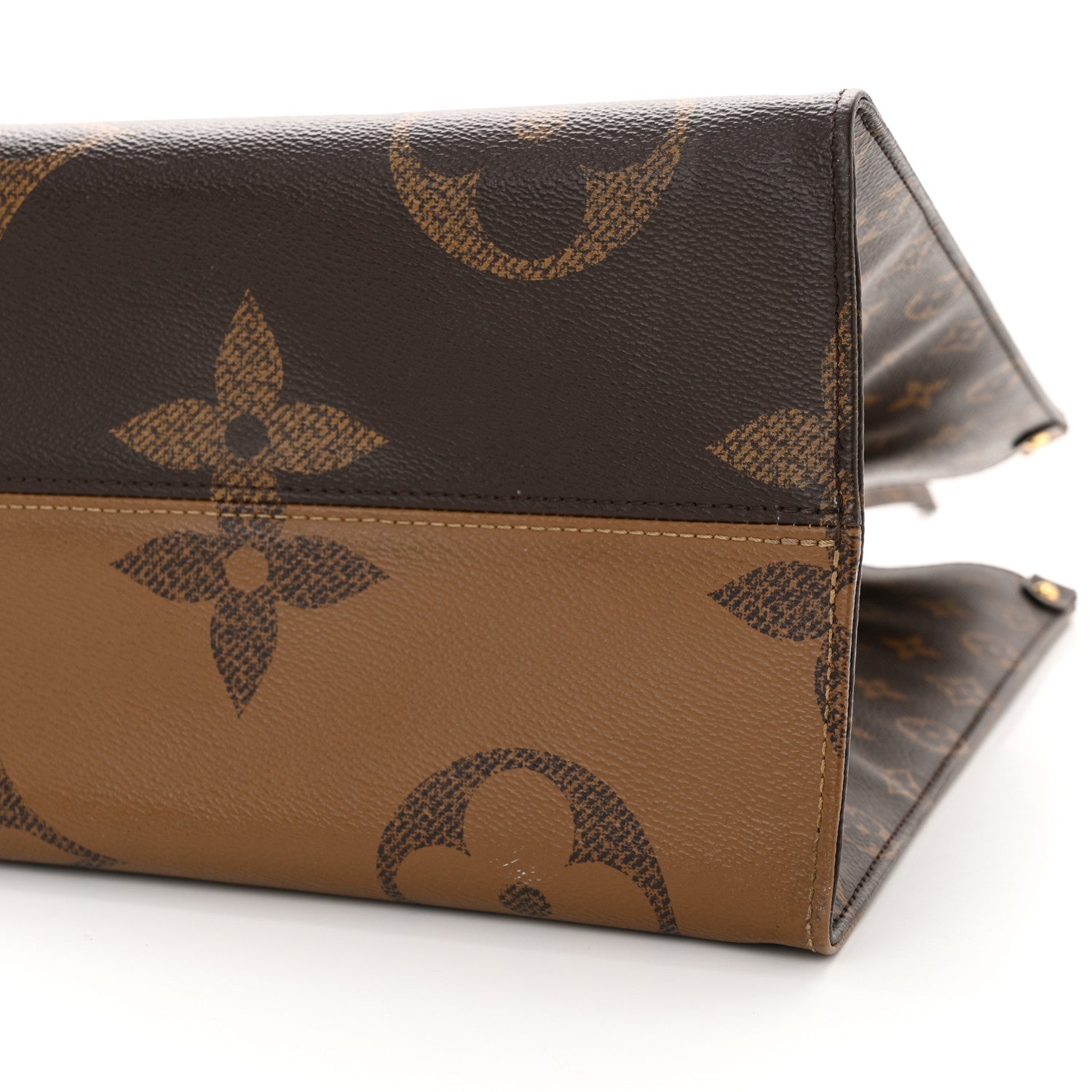 Louis Vuitton Reverse Monogram Giant Onthego GM 9 of 17