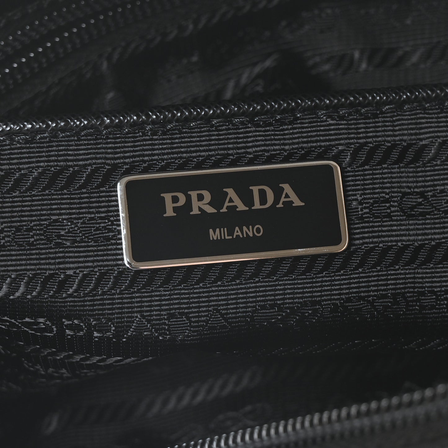 Re-Nylon Vela Saffiano Pocket Double Zip Messenger Bag Black