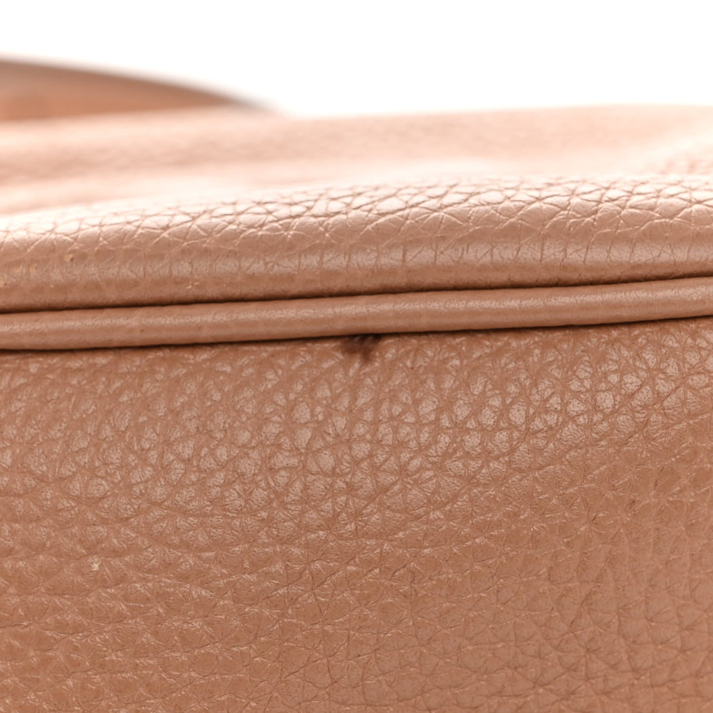 Pebbled Calfskin Small Soho Disco Bag Camelia