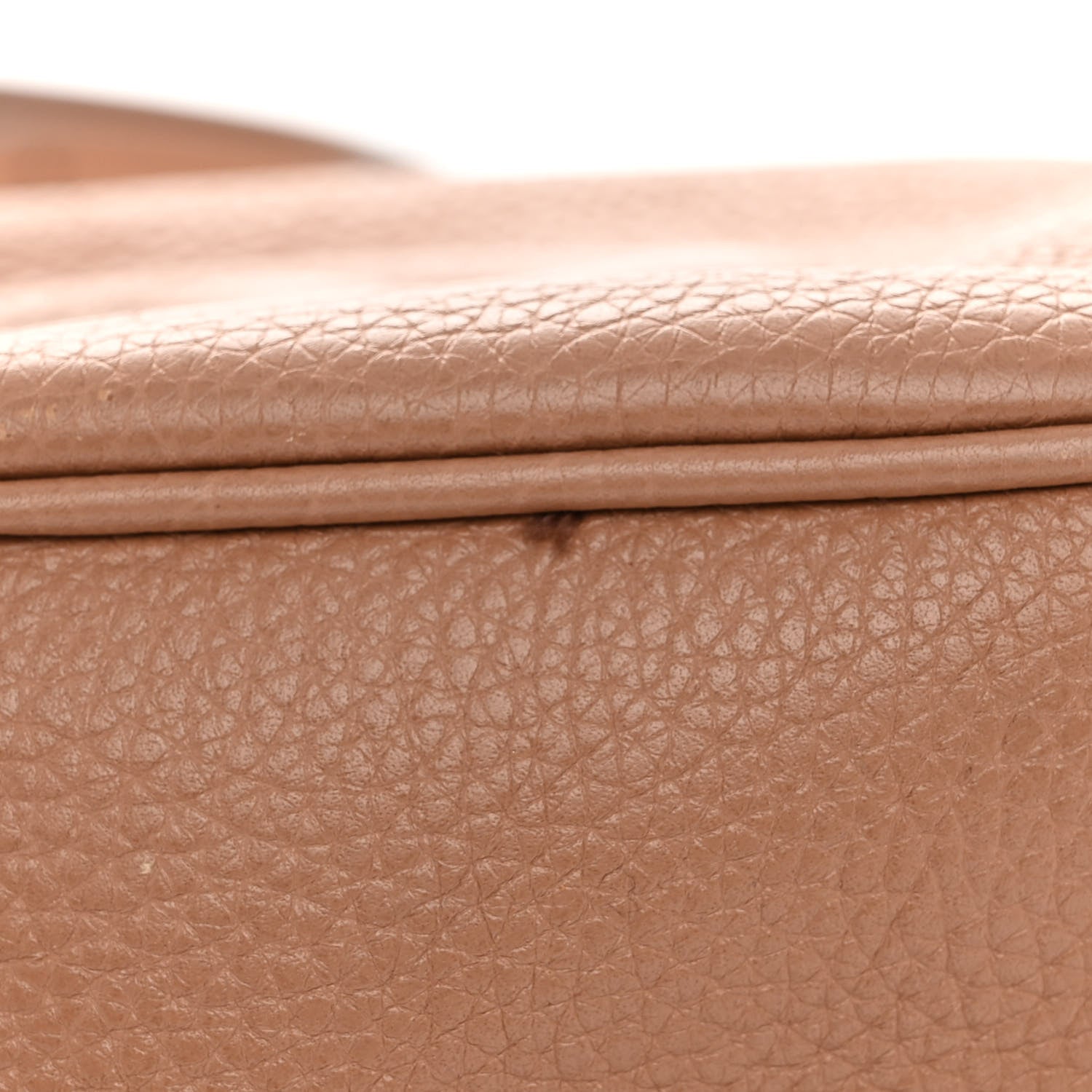 Gucci Pebbled Calfskin Small Soho Disco Bag Camelia 13 of 14