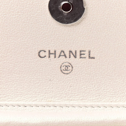 Chanel Iridescent Lambskin Quilted Coco Bow Clutch With Chain White 6 of 11