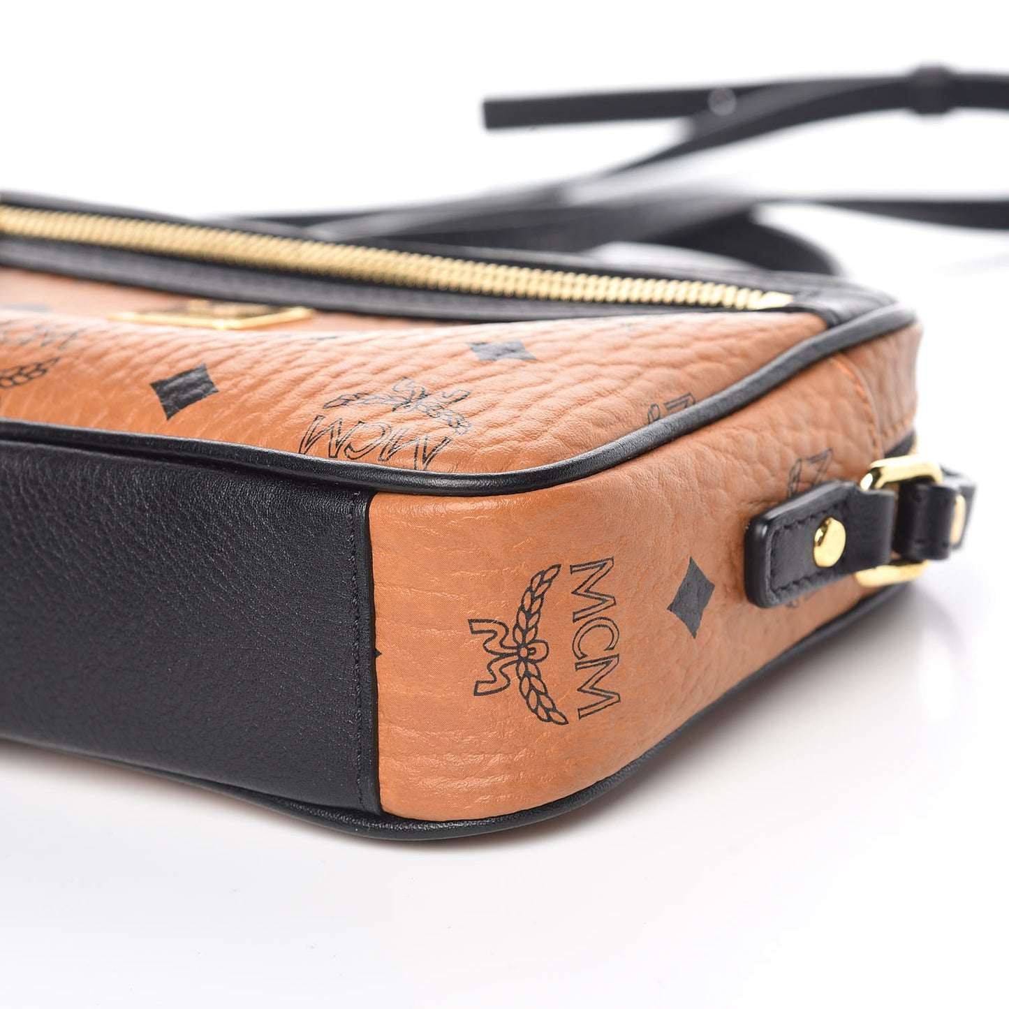 Visetos Small Crossbody Bag Cognac Black