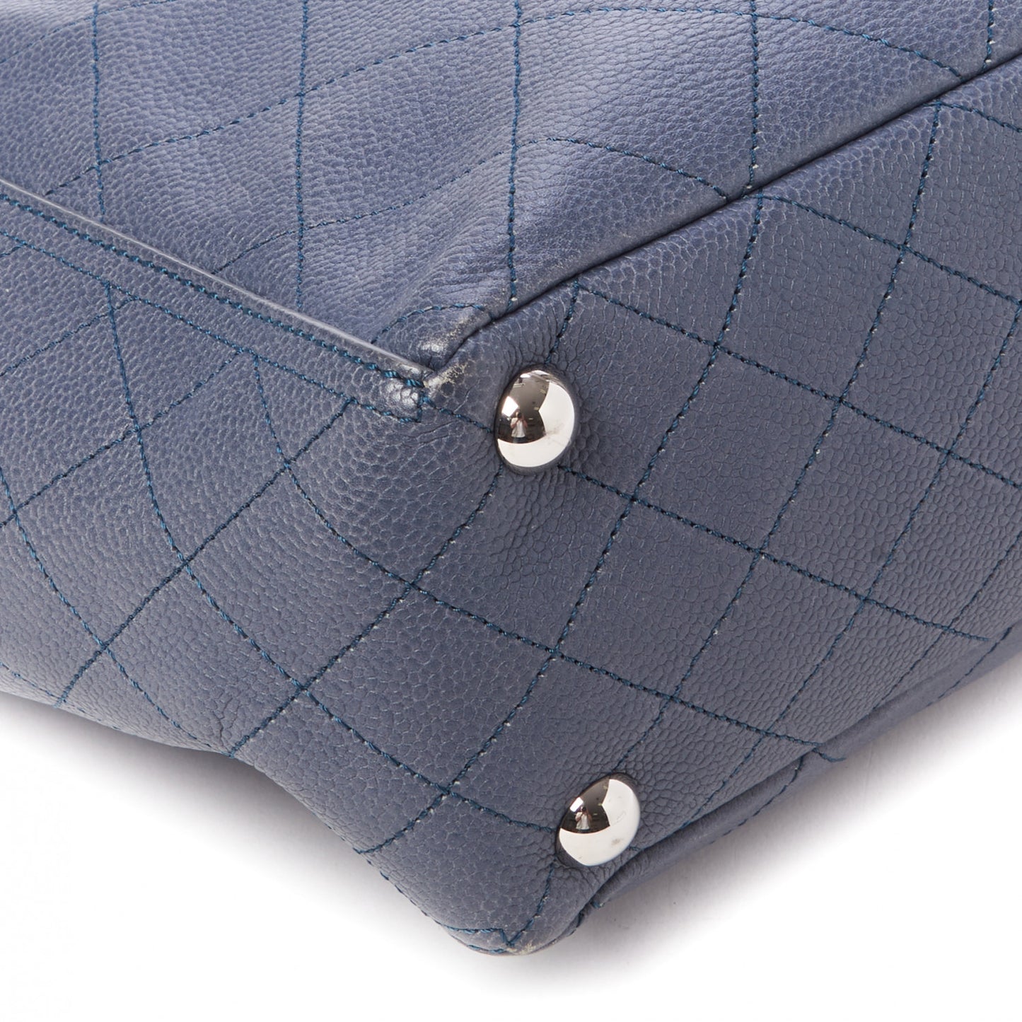 Caviar Stitched Medium CC Pocket Hobo Blue