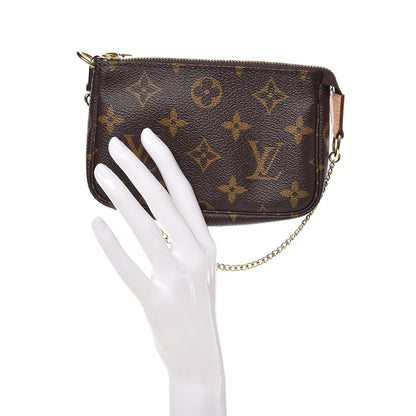 Louis Vuitton Monogram Mini Pochette Accessories 2 of 7