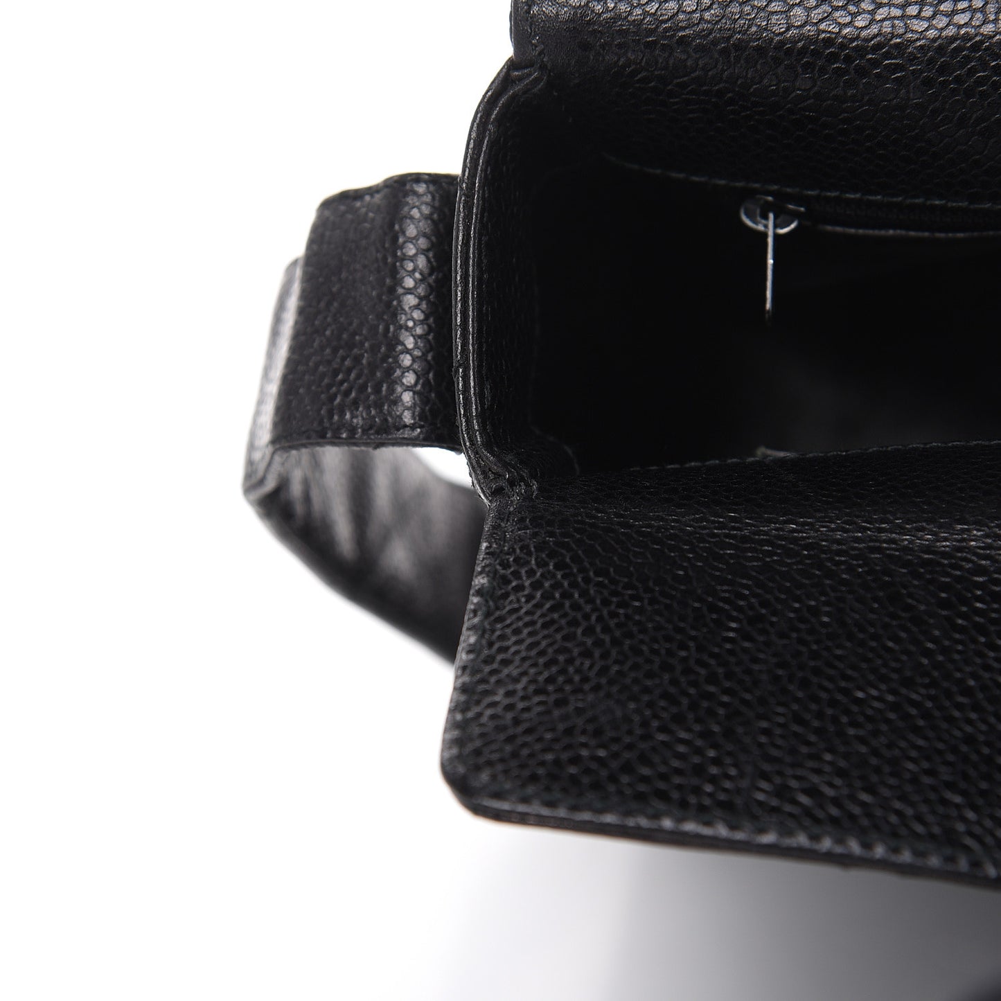 Caviar Quilted Shoulder Bag Black