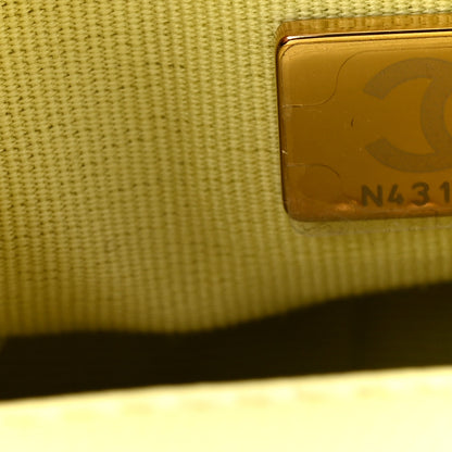 Chanel Shiny Caviar Belt Bag Light Green 7 of 10