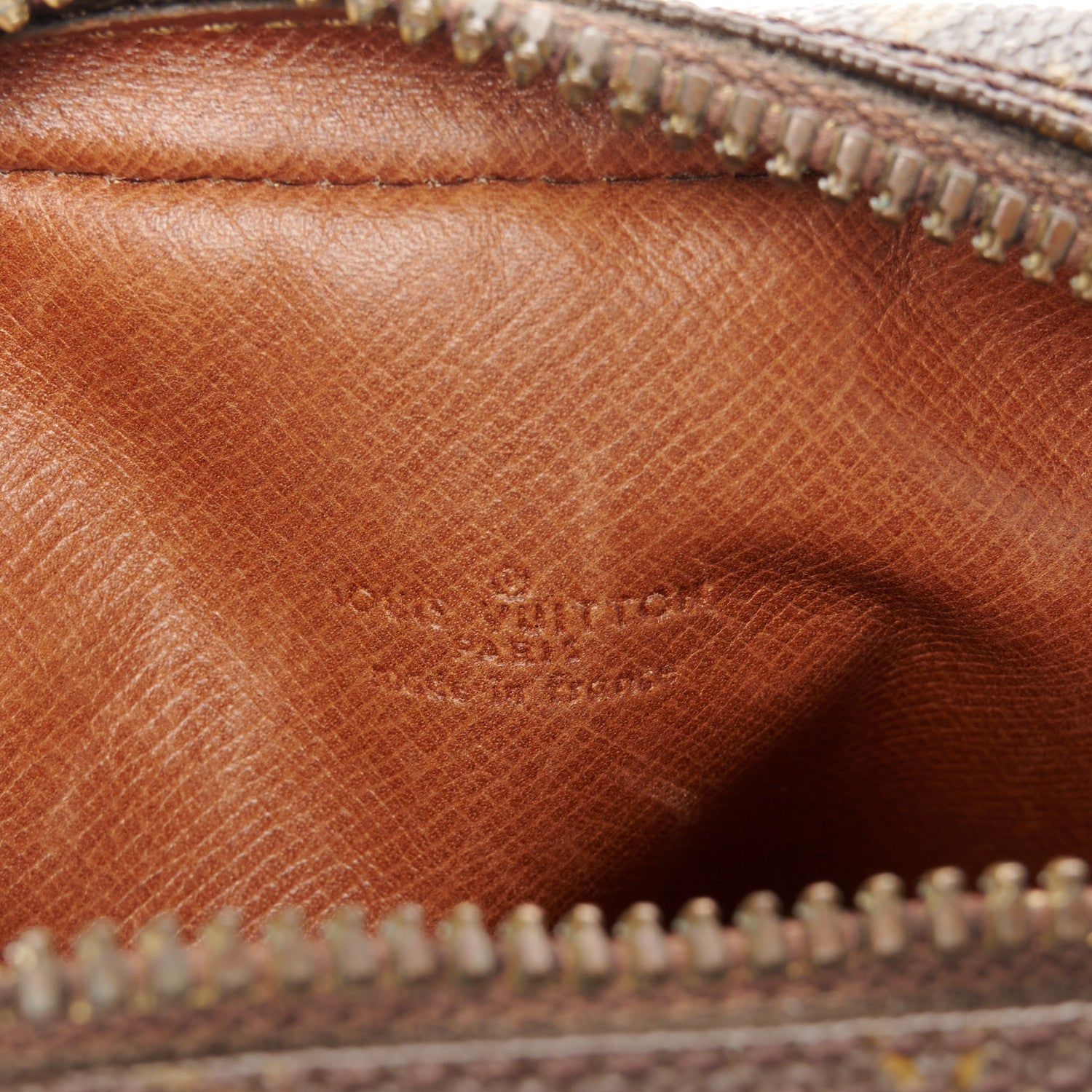 Louis Vuitton Monogram Danube 15 6 of 12