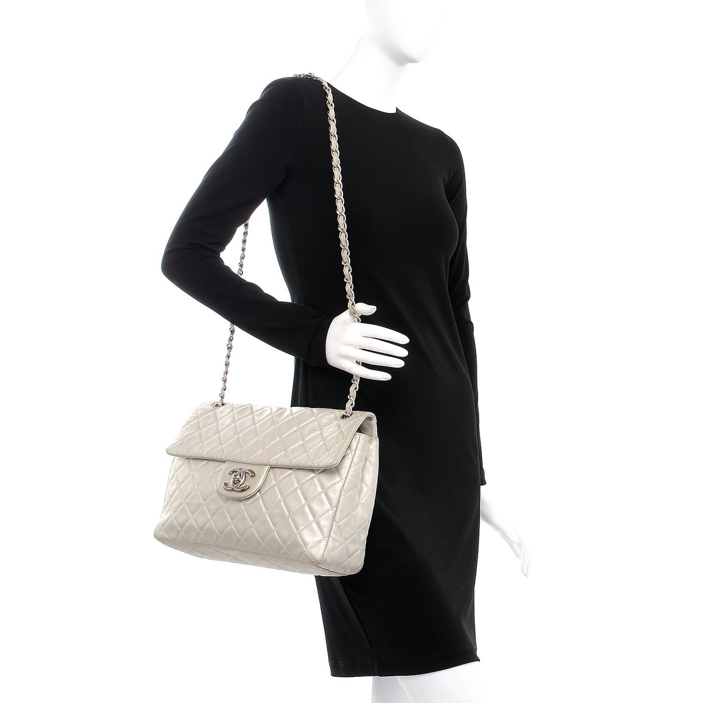 Metallic Lambskin Quilted Maxi Single Flap Silver