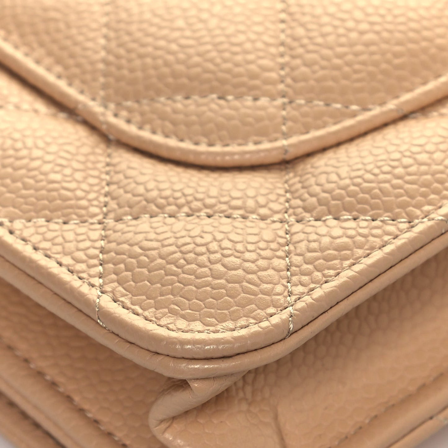Caviar Quilted Wallet On Chain WOC Beige