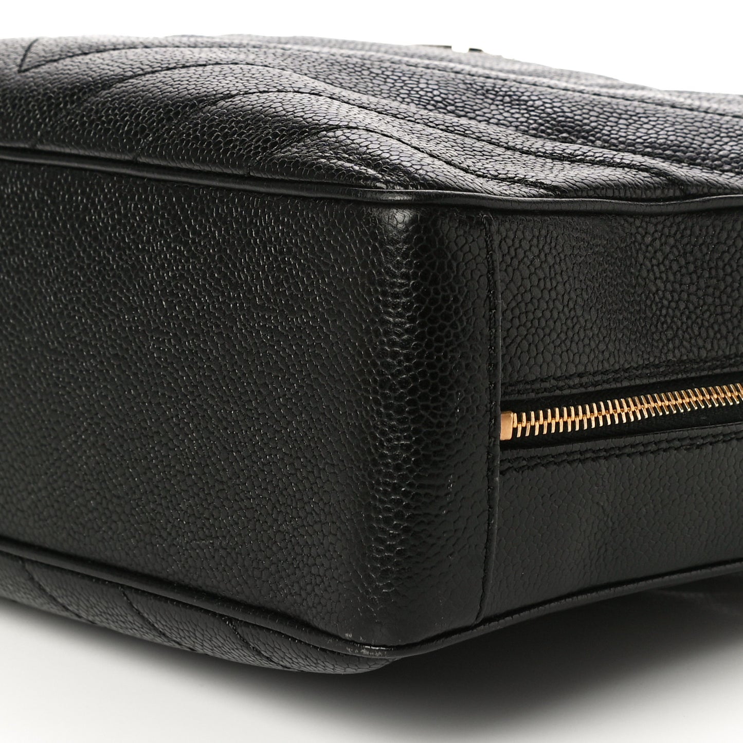 Caviar Chevron Quilted Camera Case Black