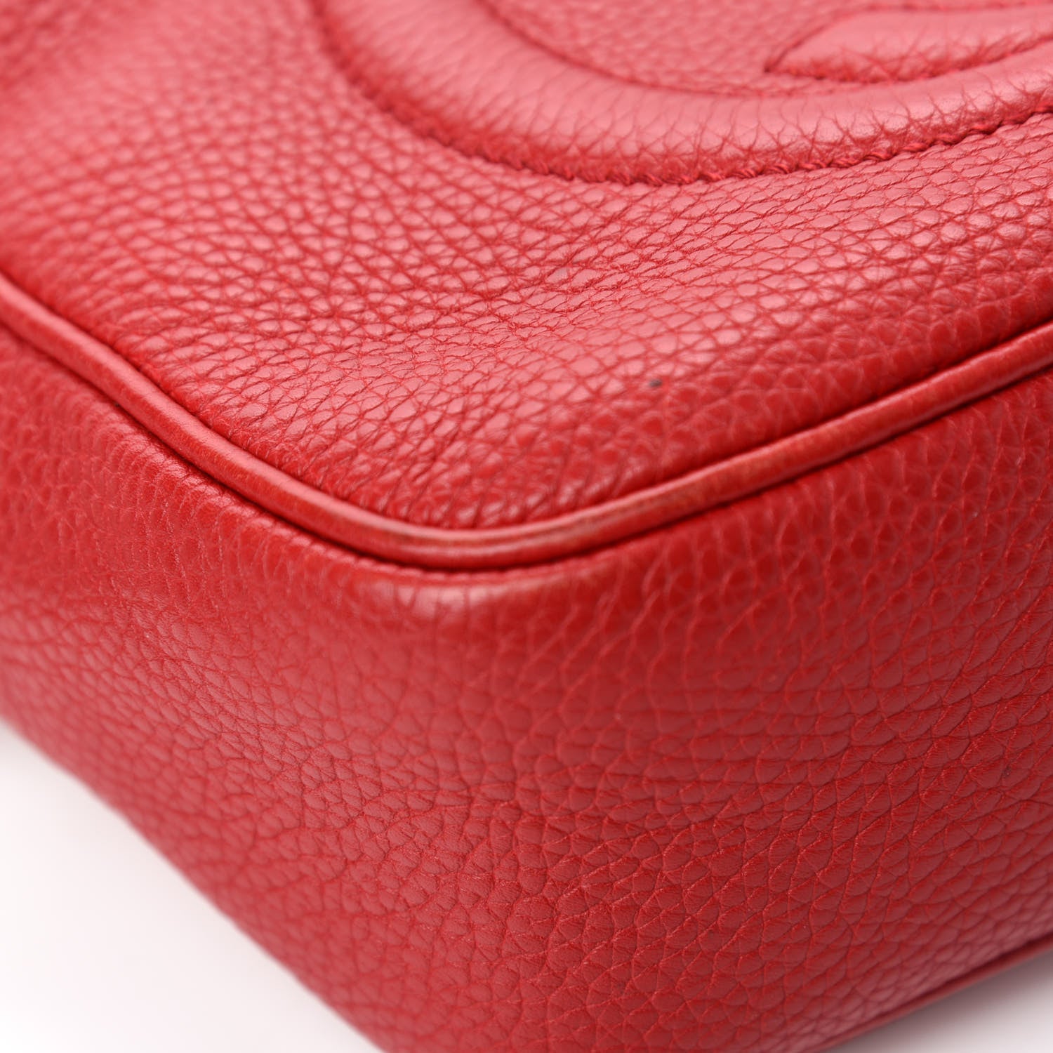 Gucci Pebbled Calfskin Small Soho Disco Bag Tabasco Red 8 of 16