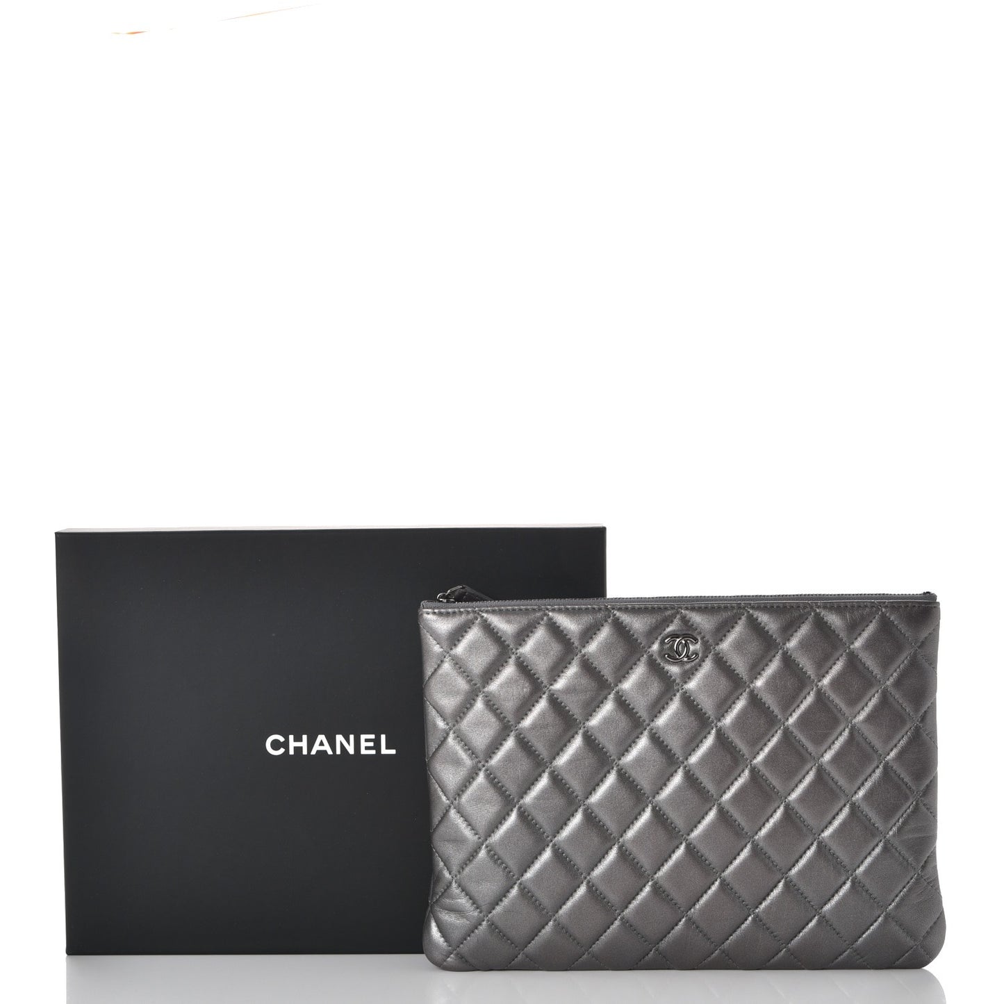 Metallic Lambskin Quilted Medium Cosmetic Case Silver