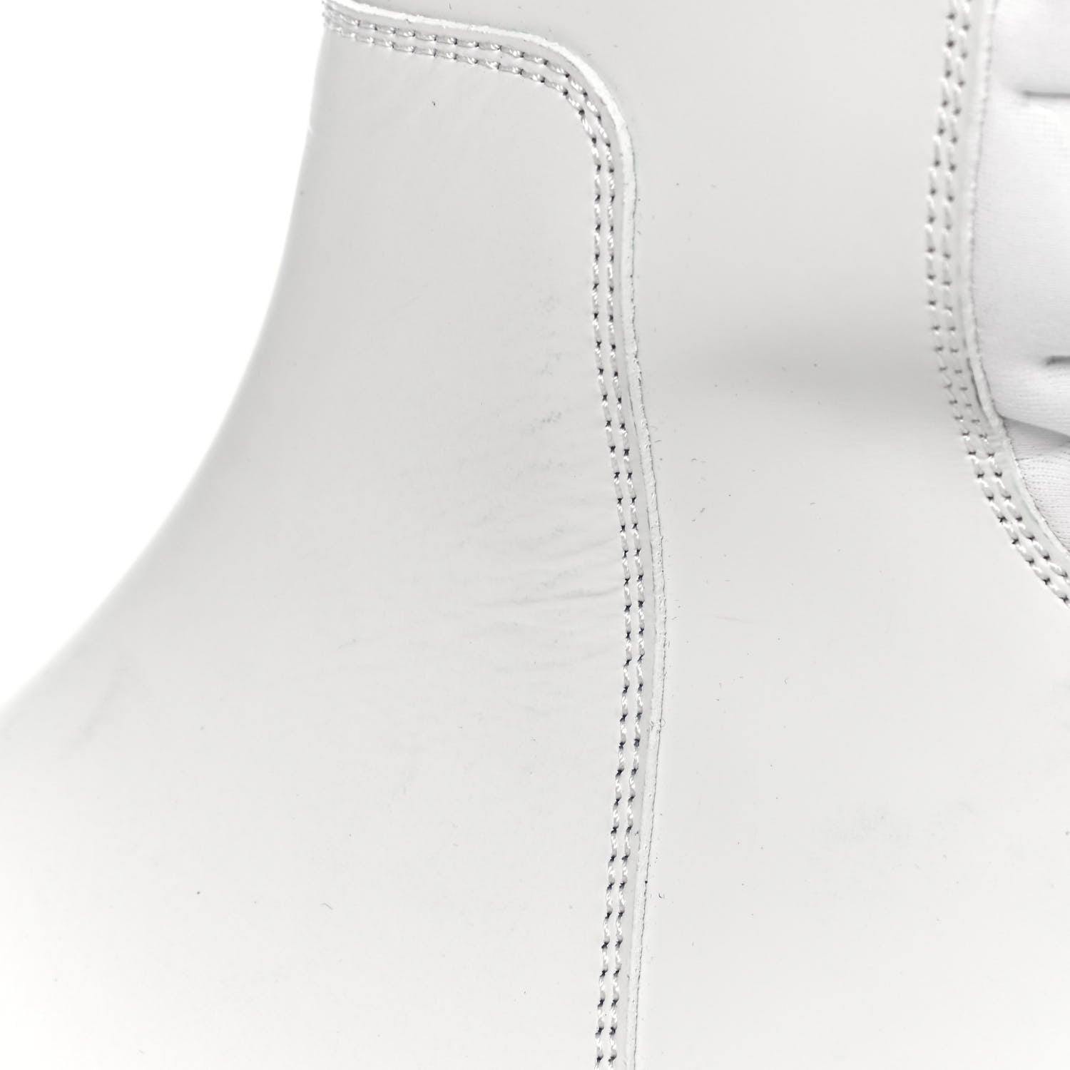 Louis Vuitton Calfskin Monogram Embossed Neoprene Mens Landscape Ankle Boots 7.5 White 9 of 15