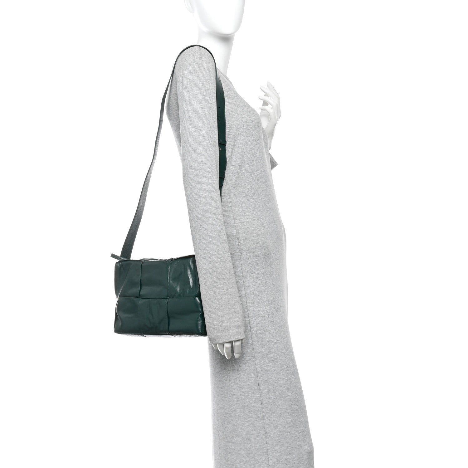Bottega Veneta Paper Calfskin Maxi Intreccio Medium Arco Camera Bag Emerald Green 2 of 12