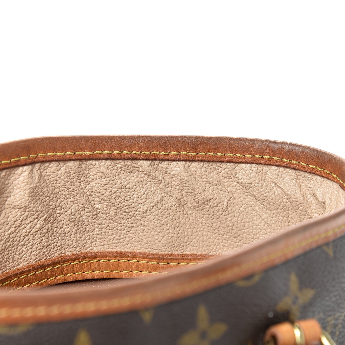 Monogram Petit Bucket 23